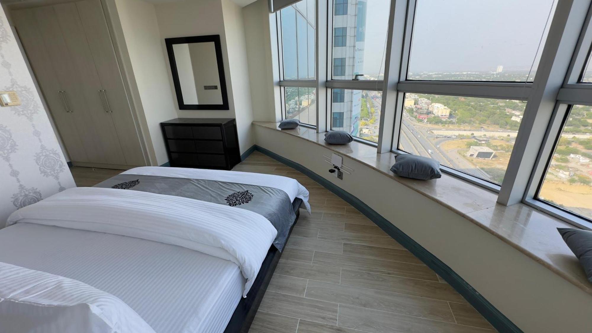 Centaurus Apartments Ισλαμαμπάντ Εξωτερικό φωτογραφία